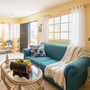 Acogedor Espacio En Santo Domingo Este. Apartamento